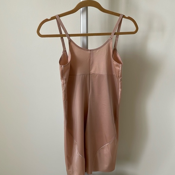 Spanx nude beige open bust shapewear, size XL - Picture 4 of 8